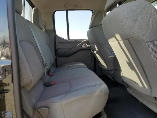 2019 NISSAN FRONTIER S  