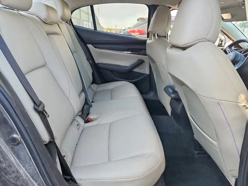 2020 MAZDA 3 PREFERRED  
