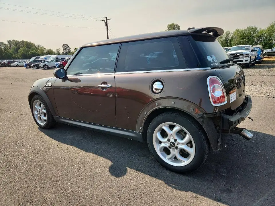 2011 MINI COOPER S  