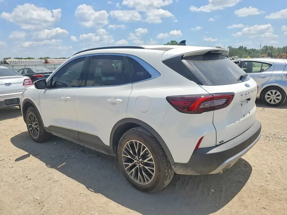 2026 FORD ESCAPE   