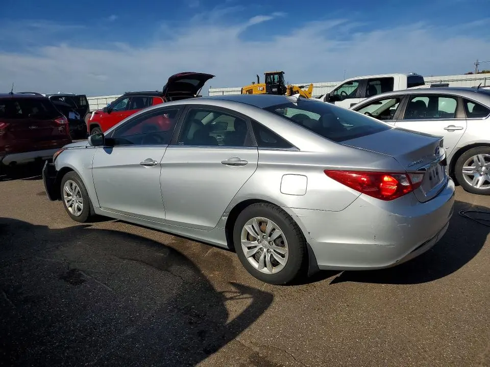 2012 HYUNDAI SONATA GLS  