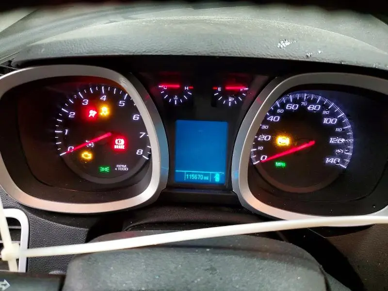 2017 CHEVROLET EQUINOX LT  