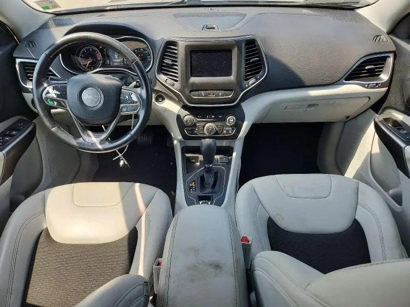 2021 JEEP CHEROKEE LATITUDE PLUS  