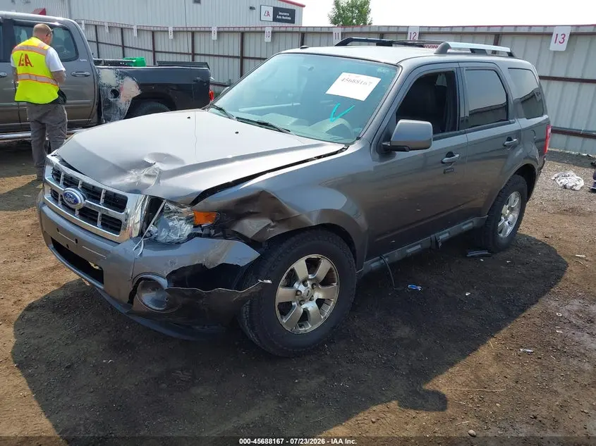 2011 FORD ESCAPE LIMITED