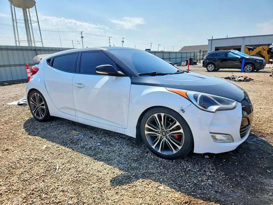 2013 HYUNDAI VELOSTER BASE  