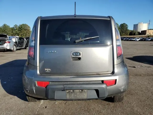 2011 KIA SOUL +  