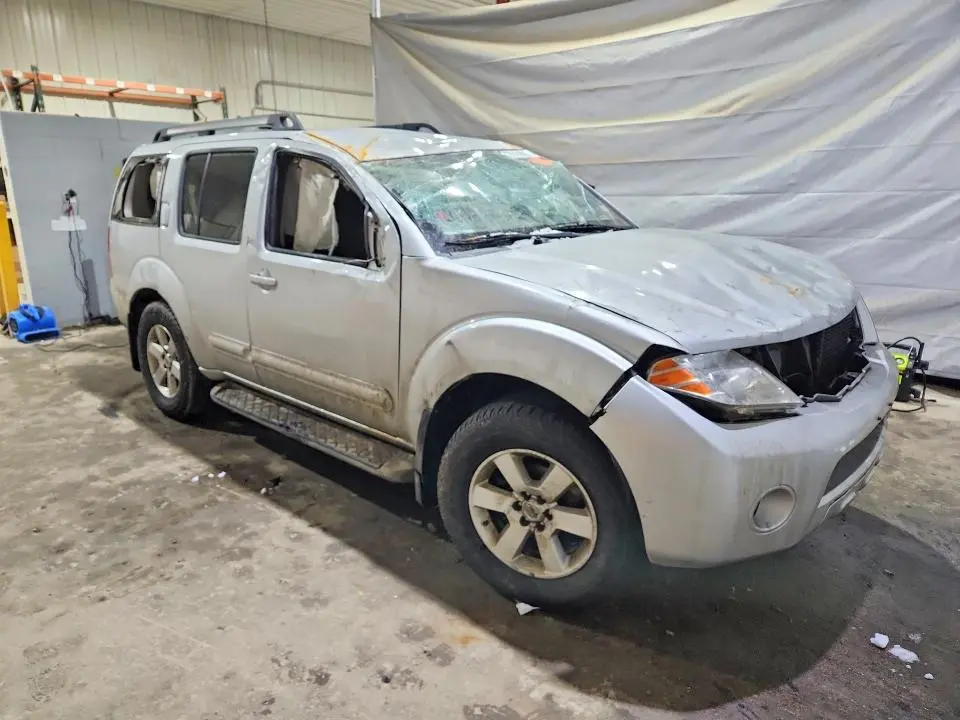 2012 NISSAN PATHFINDER S  
