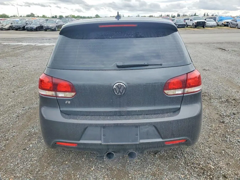 2013 VOLKSWAGEN GOLF R   