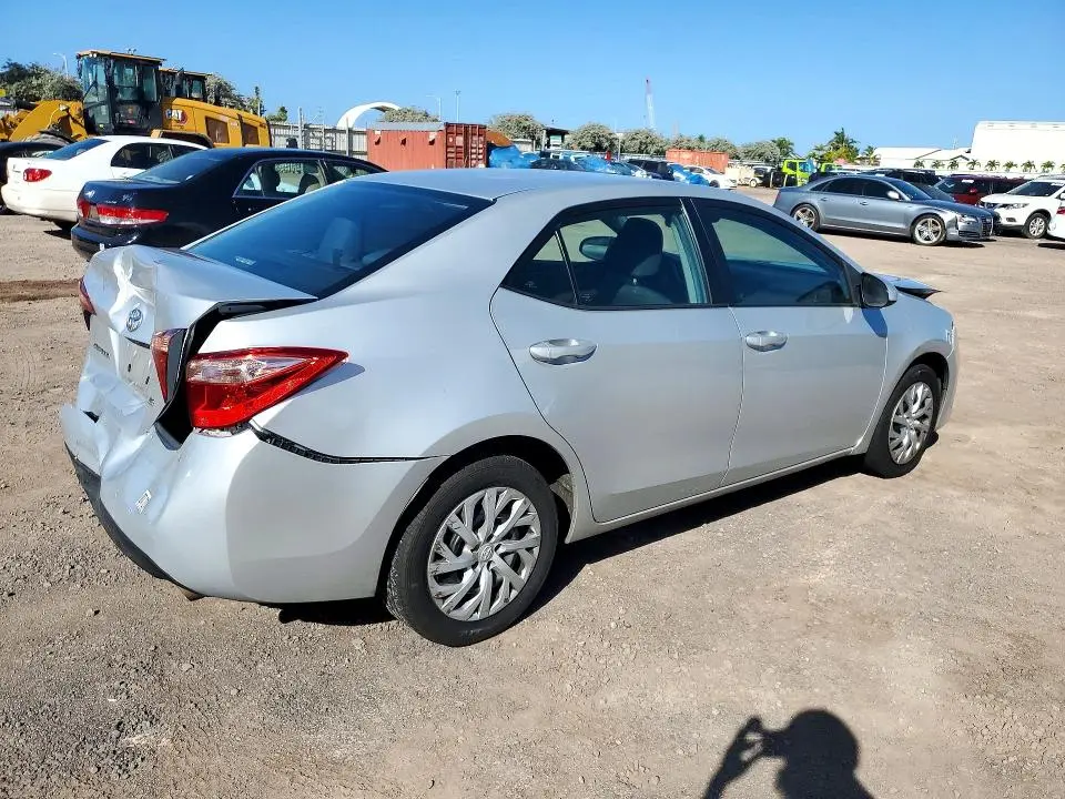 2019 TOYOTA COROLLA L  