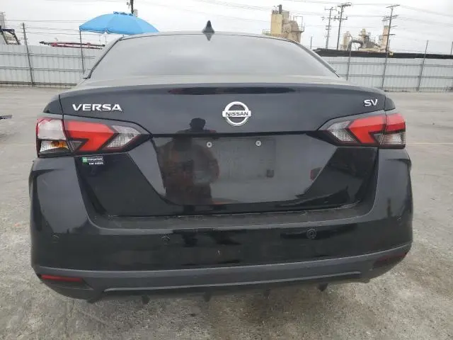 2021 NISSAN VERSA SV  