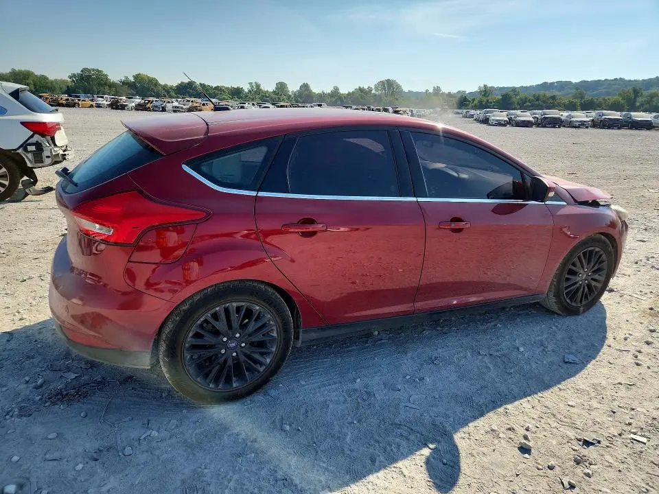 2015 FORD FOCUS TITANIUM  