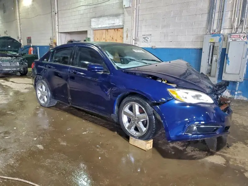 2014 CHRYSLER 200 LX  