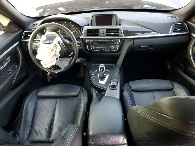 2017 BMW 330 XIGT  