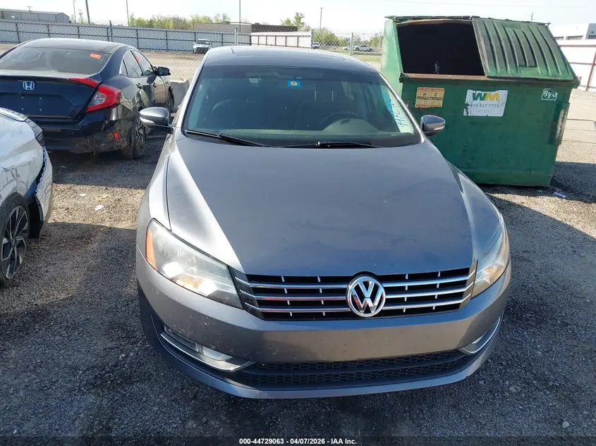 2015 VOLKSWAGEN PASSAT 2.0L TDI SEL PREMIUM