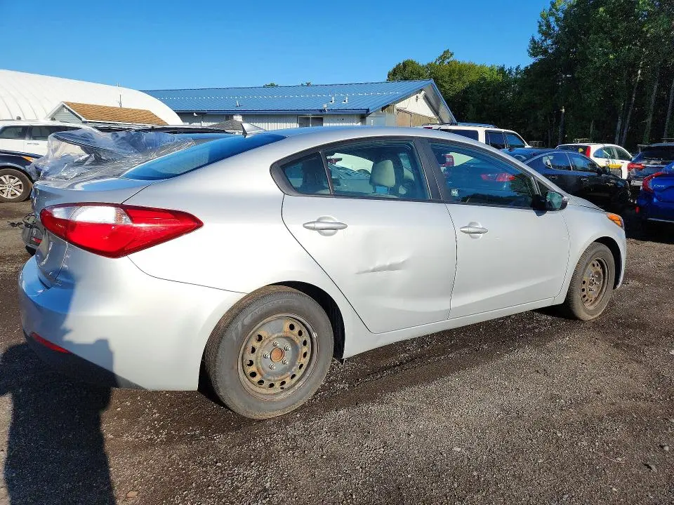2015 KIA FORTE LX  