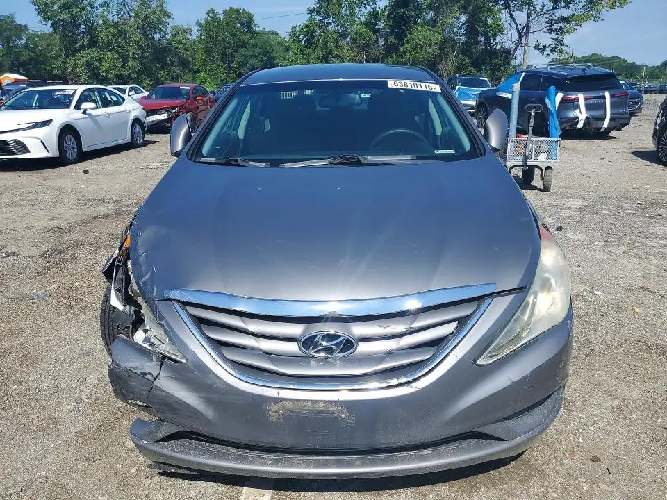 2012 HYUNDAI SONATA GLS  