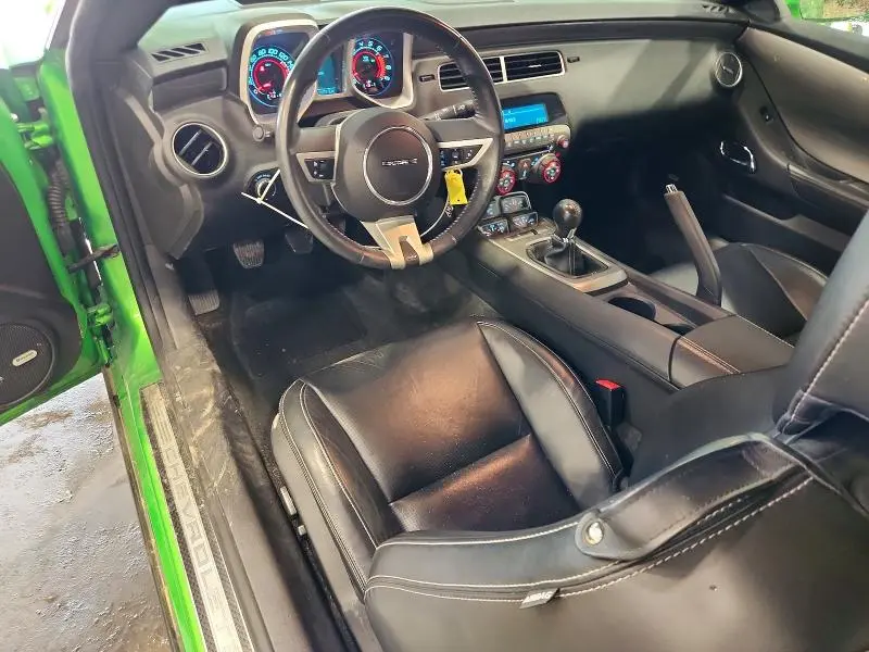 2011 CHEVROLET CAMARO 2SS  