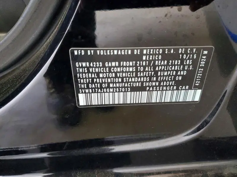 2016 VOLKSWAGEN JETTA SPORT  
