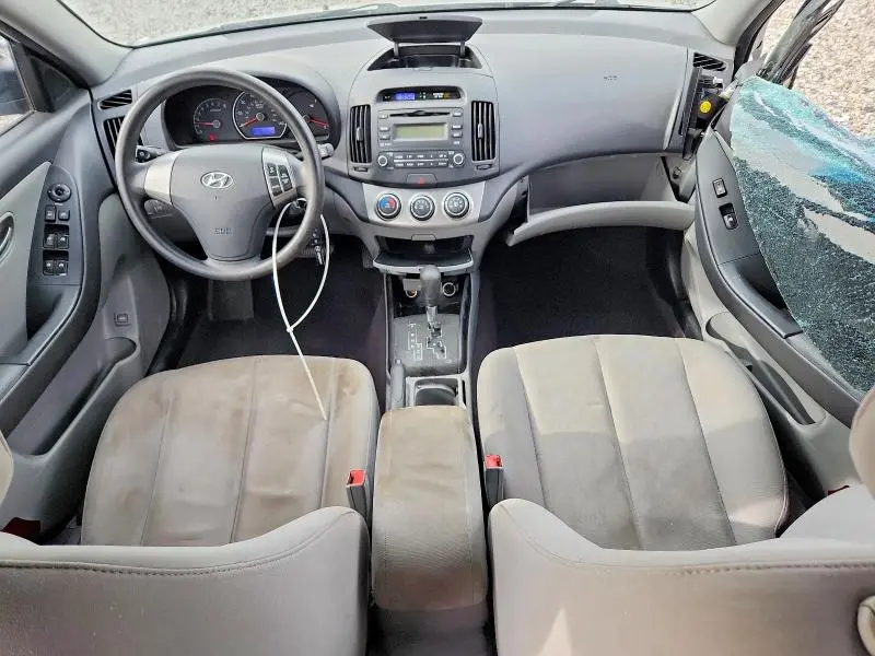 2010 HYUNDAI ELANTRA GLS  