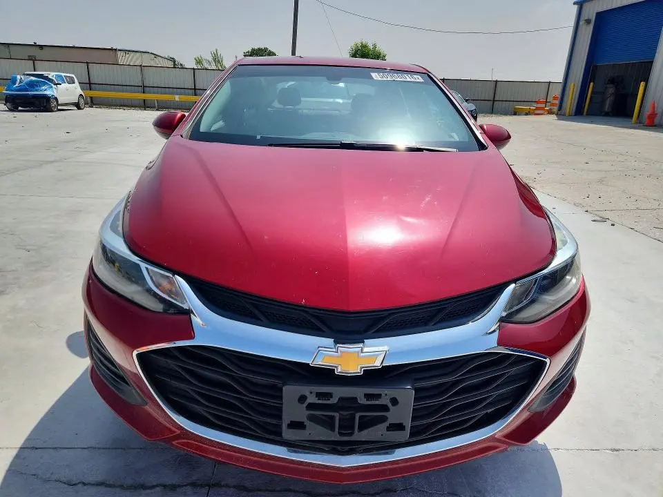 2019 CHEVROLET CRUZE LT  