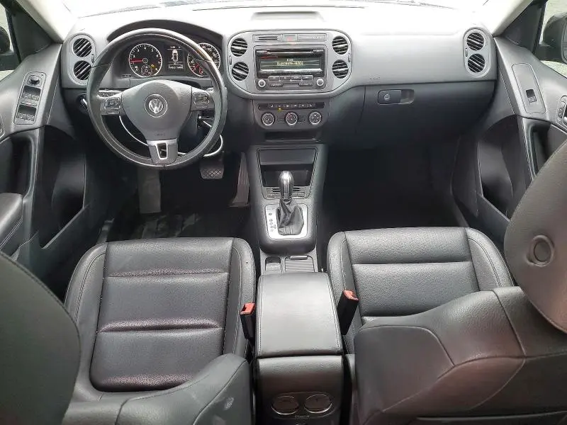 2014 VOLKSWAGEN TIGUAN S  