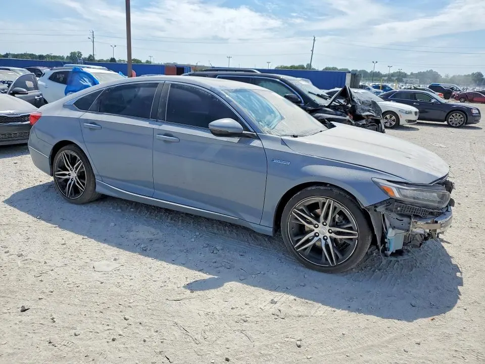 2022 HONDA ACCORD TOURING HYBRID  