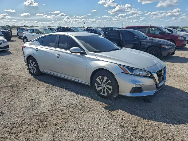 2020 NISSAN ALTIMA S  