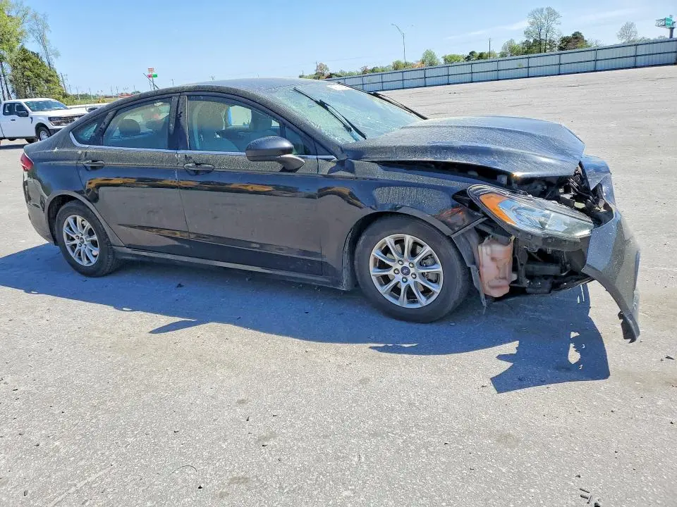2017 FORD FUSION S  