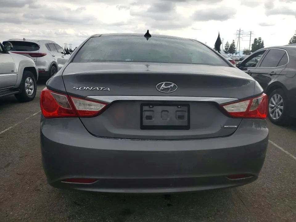 2013 HYUNDAI SONATA LIMITED  