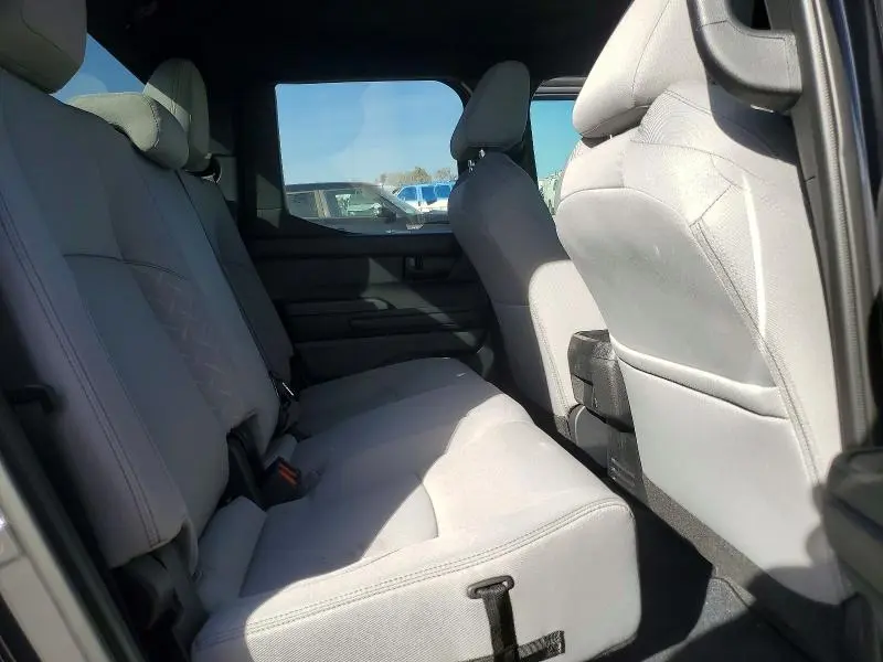 2025 TOYOTA TACOMA DOUBLE CAB  