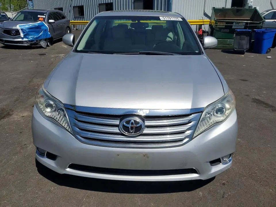 2011 TOYOTA AVALON LIMITED  
