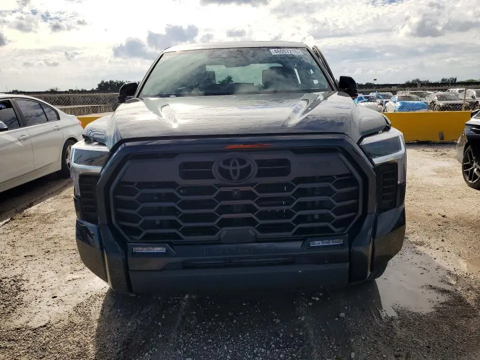 2024 TOYOTA TUNDRA   