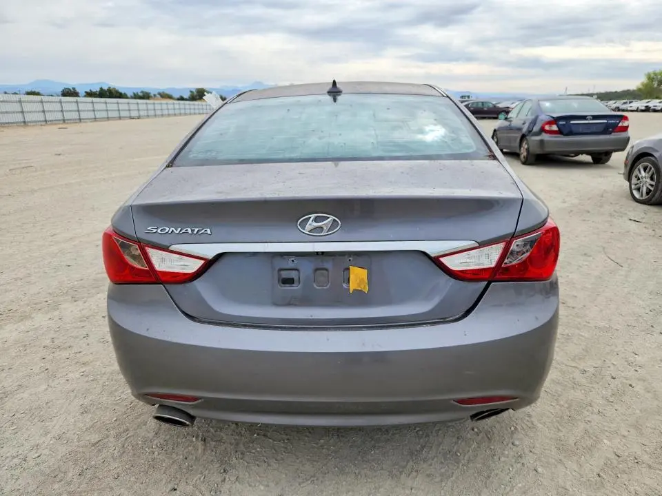 2012 HYUNDAI SONATA SE  