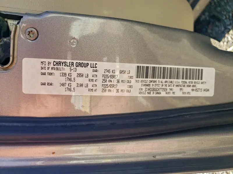 2013 DODGE GRAND CARAVAN SE  