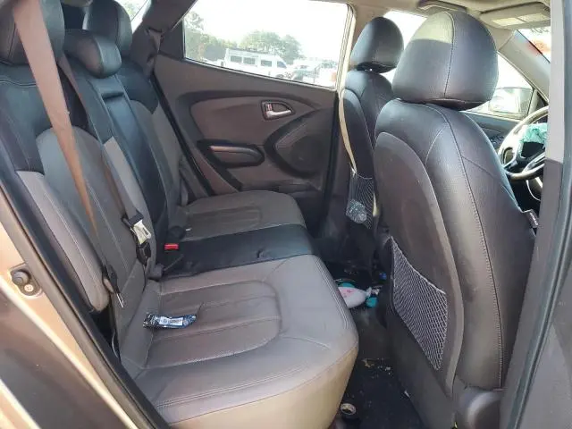 2011 HYUNDAI TUCSON GLS  