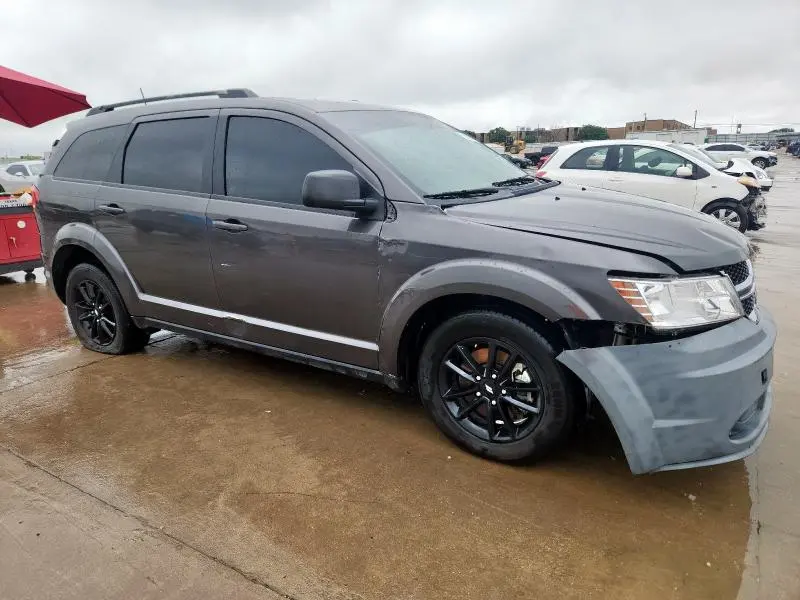 2020 DODGE JOURNEY SE  