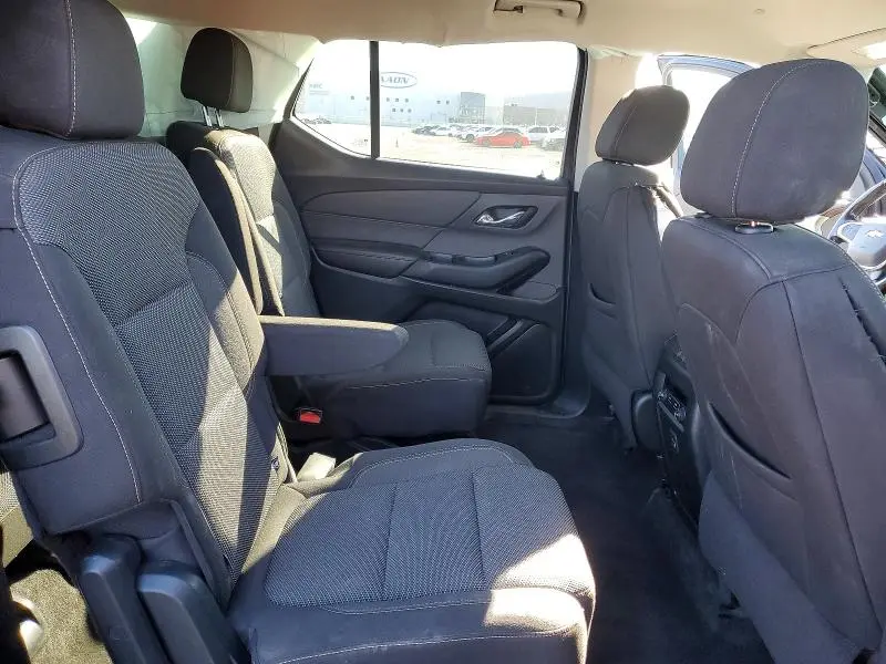 2020 CHEVROLET TRAVERSE LT  