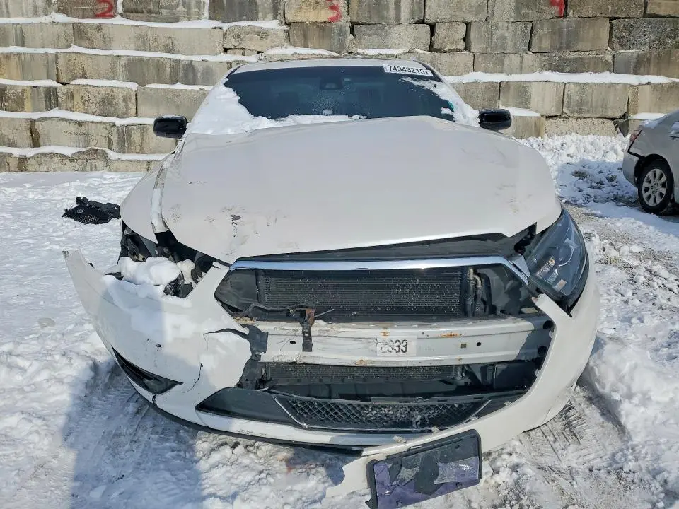 2015 FORD TAURUS SHO  