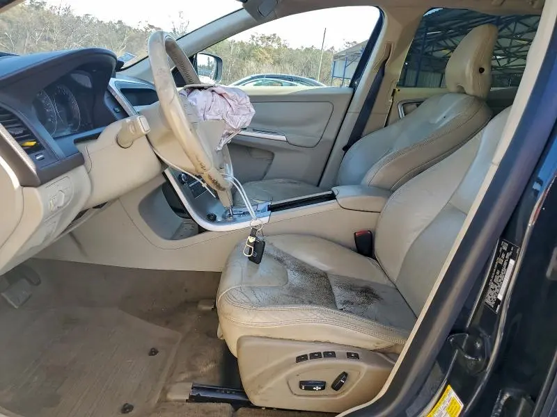 2010 VOLVO XC60 3.2  
