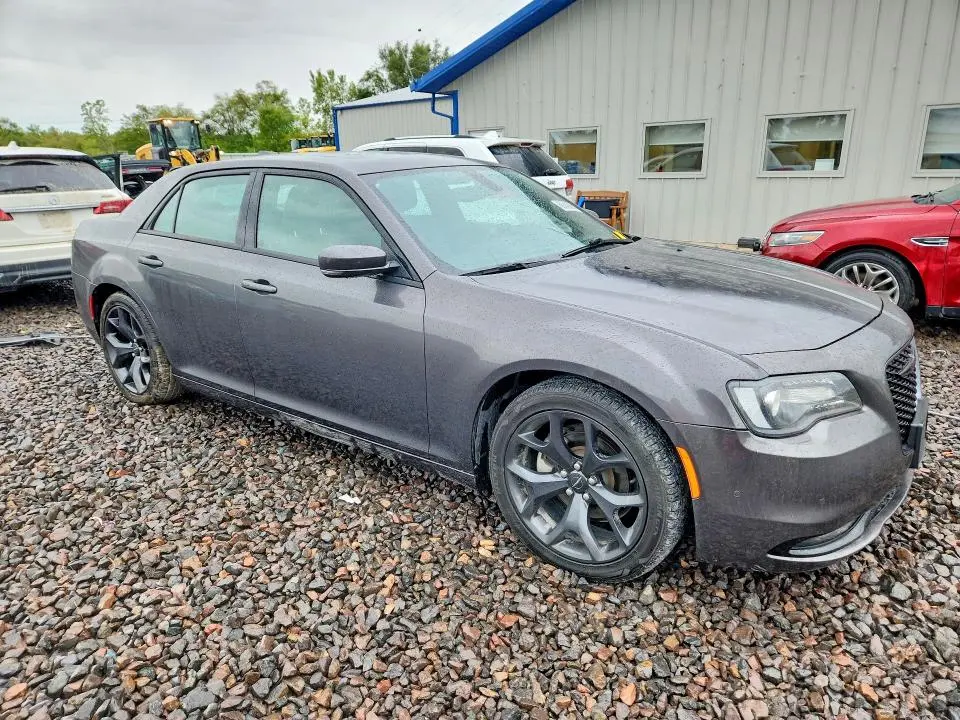 2023 CHRYSLER 300 S  