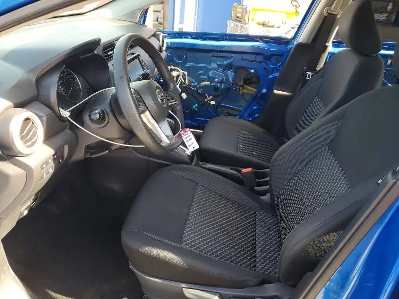 2020 NISSAN VERSA S  