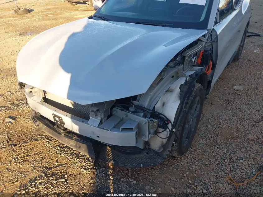 2022 FORD MUSTANG MACH-E SELECT