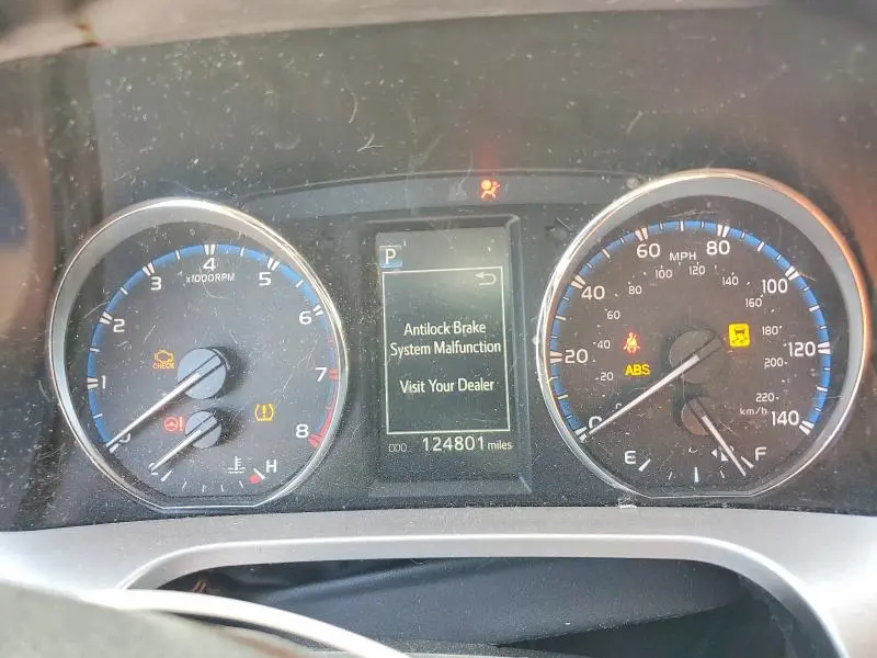 2016 TOYOTA RAV4 XLE  