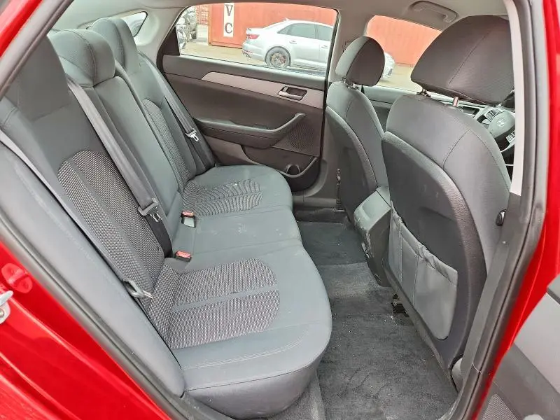 2019 HYUNDAI SONATA SE  