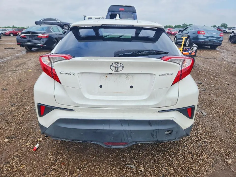 2019 TOYOTA C-HR LIMITED  