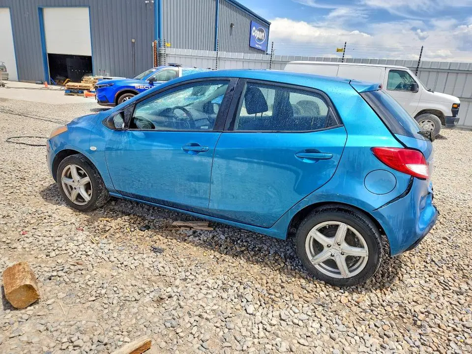 2012 MAZDA MAZDA2   