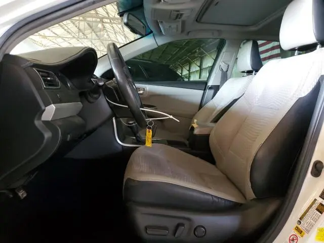 2015 TOYOTA CAMRY LE  