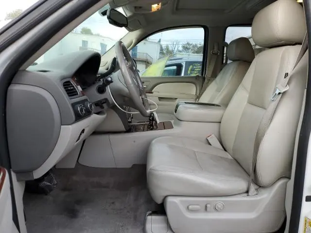 2010 CHEVROLET TAHOE K1500 LTZ  