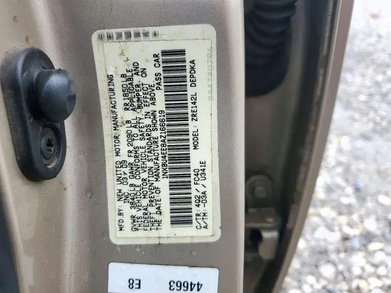 2010 TOYOTA COROLLA LE  
