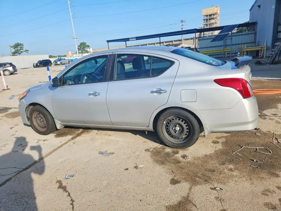 2017 NISSAN VERSA 1.6 SV  